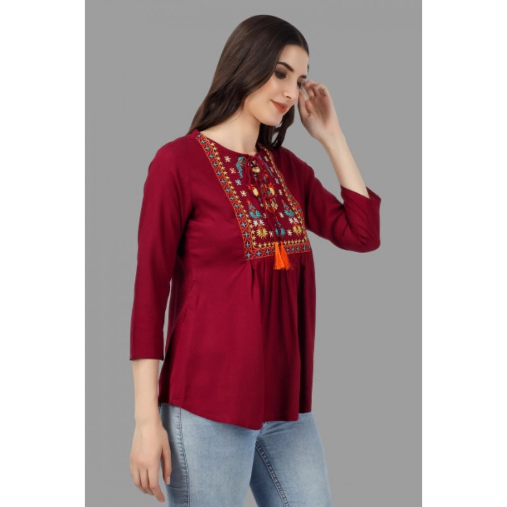 Generic Women's Embroidered Short Length Rayon Tunic Top (Maroon)